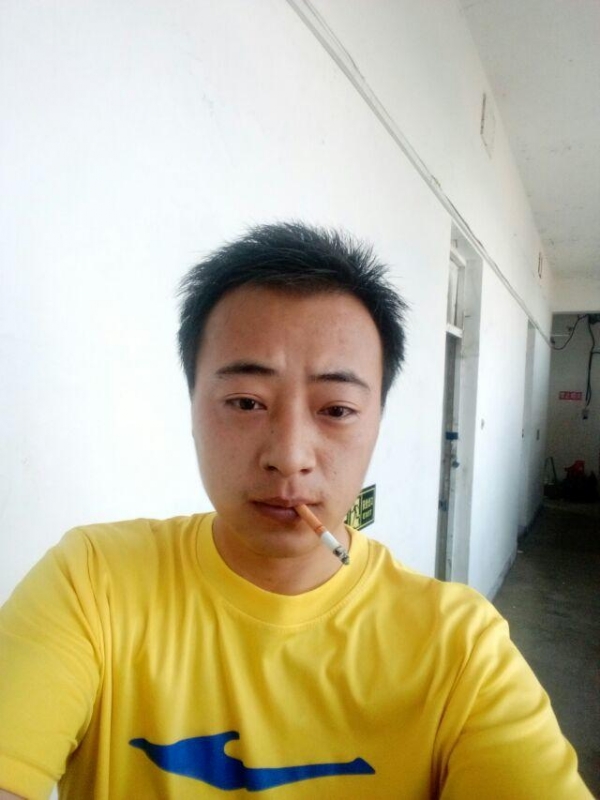 云淡风轻的第二张照片--胶州残疾人相亲网